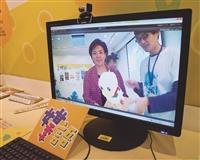 與媒合影 資傳系成果展大玩互動