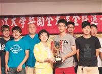 校長午宴全大運贏家 讚選手發揚淡江精神