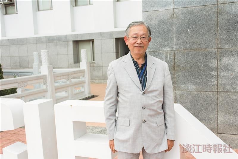 光華璀璨  林諭男沉浸於鑽石世界