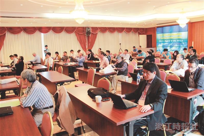 The Physics Department Celebrates its 50th Anniversary