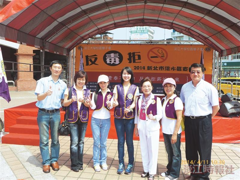 軍訓室出走校園宣反毒拒菸