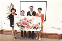 兩岸37女國畫家 裳裳揭幕