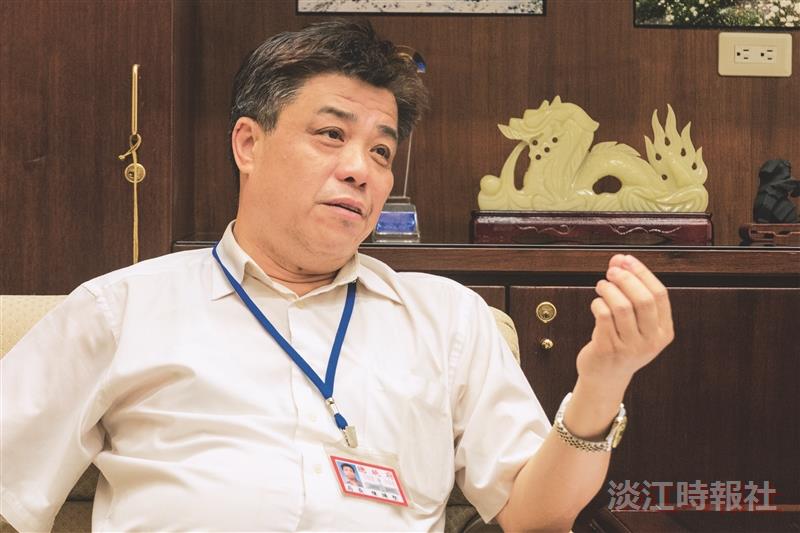 總統府第二局局長陳烯堅