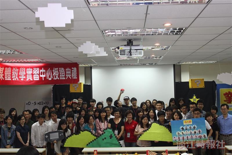 2014本校各系所自辦畢業典禮實錄
