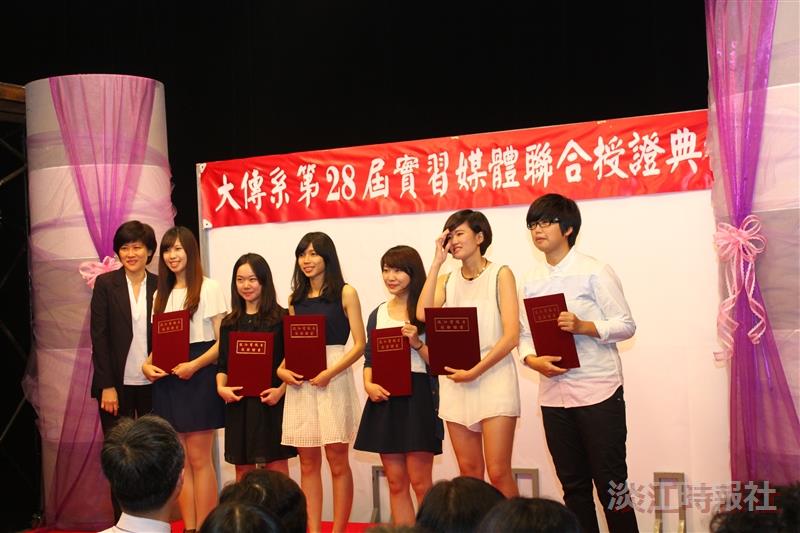 2014本校各系所自辦畢業典禮實錄