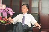 行政副校長胡宜仁