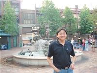 商管學院公行系系主任李仲彬
