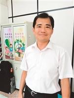 學務處生輔組組長葉與駿