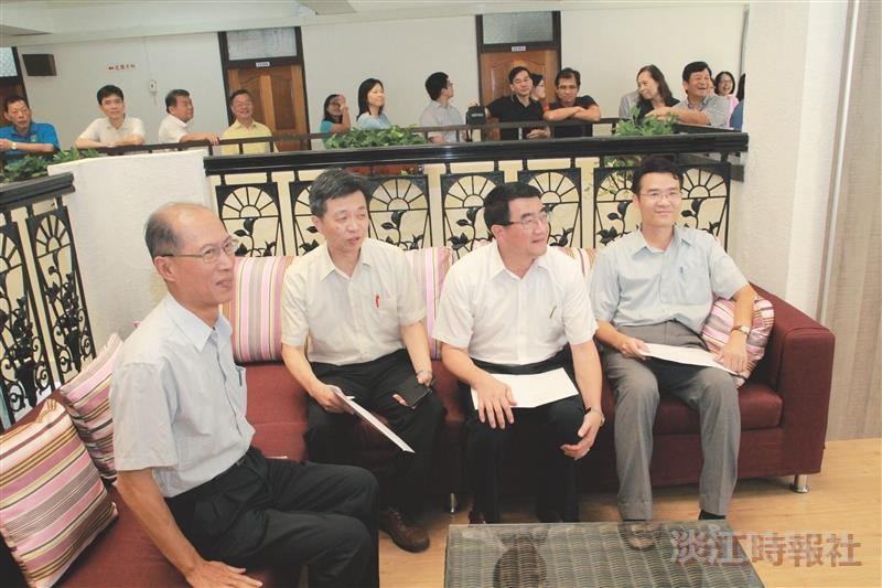 賀松濤修竣 師生齊歡樂