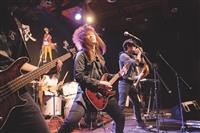 社團輪番展演 震撼校園