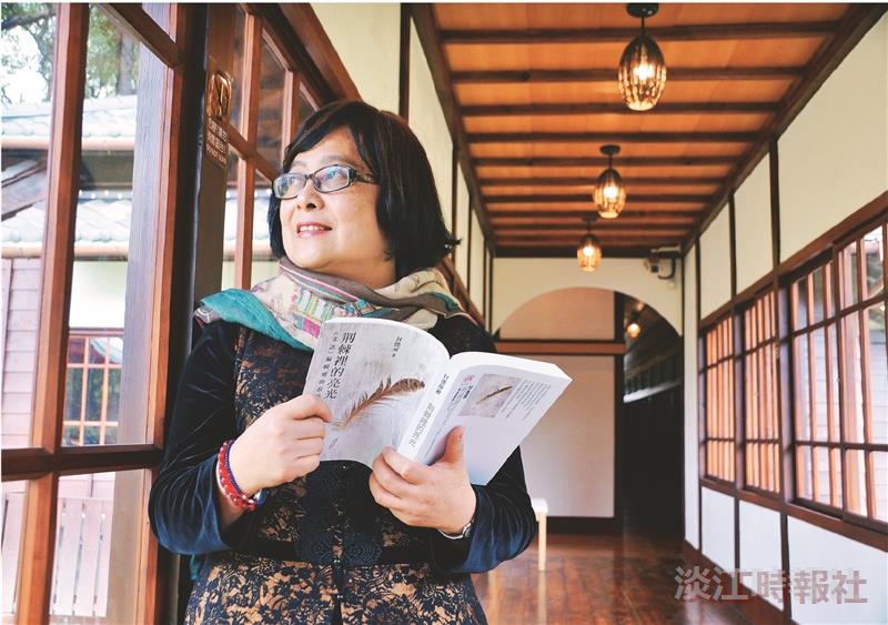 封德屏出書 重溫文壇十載