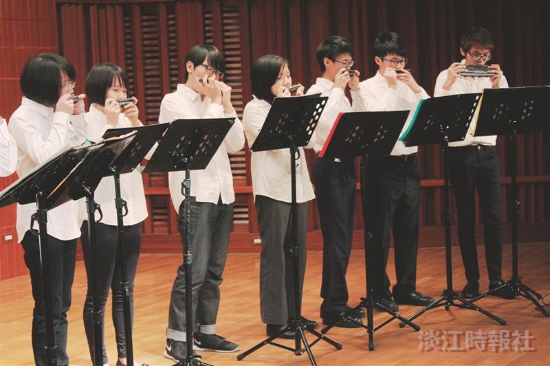 聆韻口琴社成發 鬼影琴拿手
