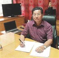 印尼留臺淡江校友呂世典 經營鋅板廠有成 感恩母校