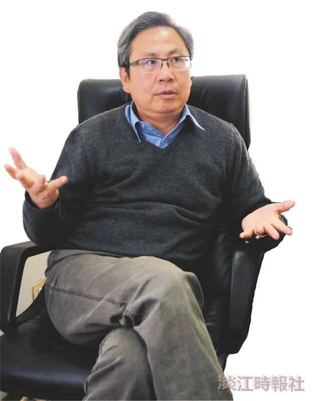 江正雄 理論生活化 激發學生思考