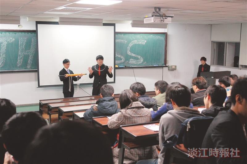 魔術表演 觀眾稱奇