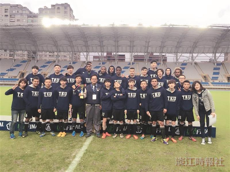 足球隊勇奪全國賽亞軍 本校成績斐然