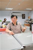 曾文哲 重視邏輯推理 嚴選教科書