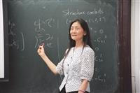 孫寅華 鼓勵課堂參與 重視學生需求