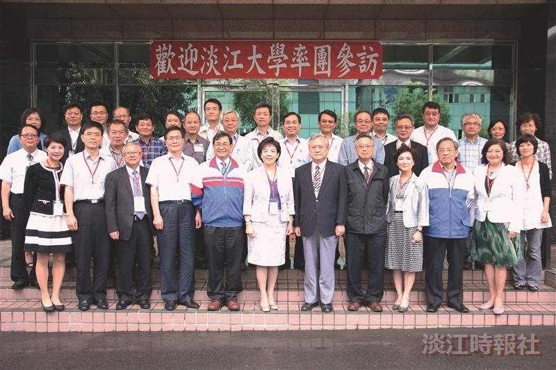 本校標竿學習 行政會議移師欣興電子