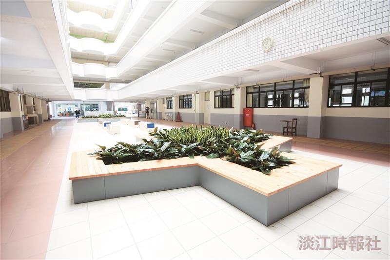 航太系校友旺福姚浚民 
      入圍金曲獎