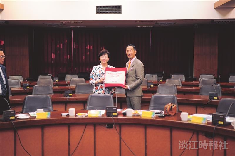 Doshisha University Visits TKU