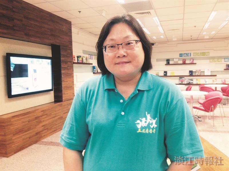 104學年度新任二級主管--課外活動輔導組組長陳瑞娥