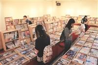 讀好書@黑天鵝 著色本吸睛