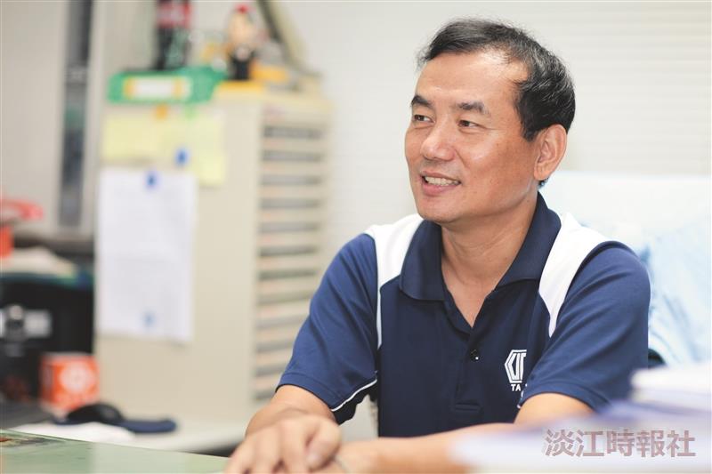 【教師評鑑優等獎】廖述賢 實務導向 鼓勵及早增能