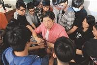 阿妹老師湯發凱 授歌唱秘訣