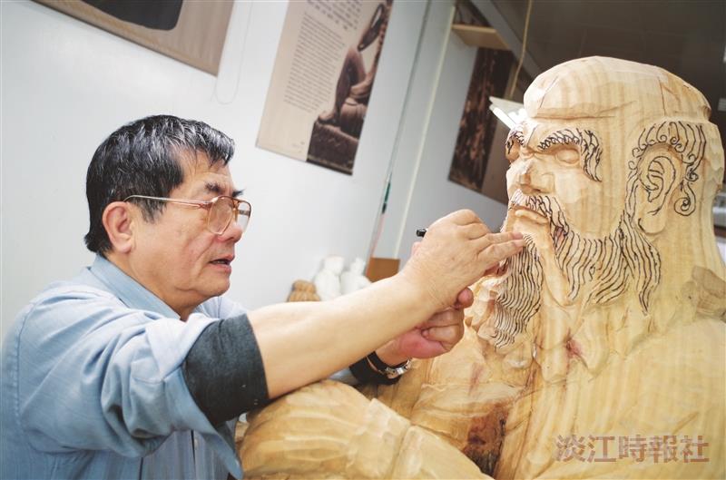 木京鼎雕塑藝術有限公司 負責人吳榮賜