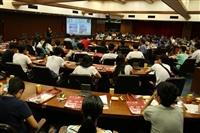 香港崇真學校參訪