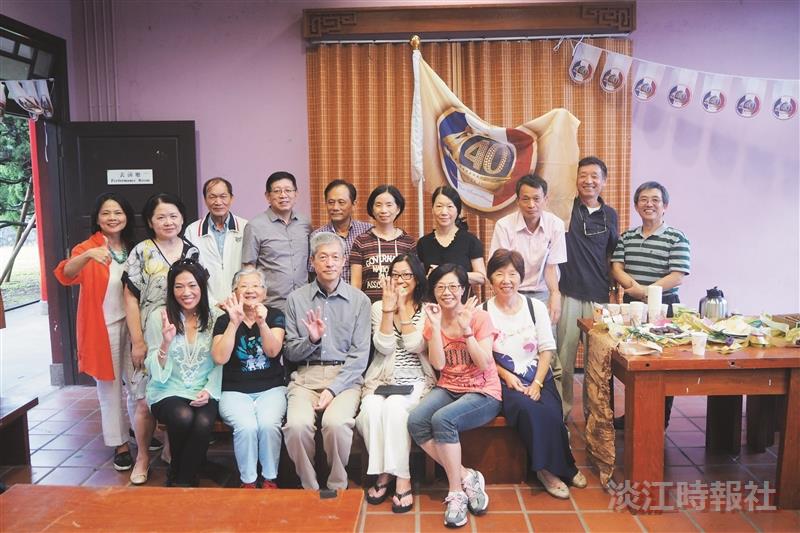 眾系所友凝聚向心 千人返校重溫當年