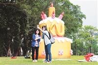 蛋捲節再現 熱鬧展活力