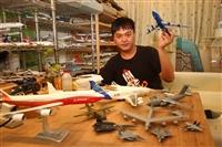 航太四B 黃偉峰是個飛機模型迷