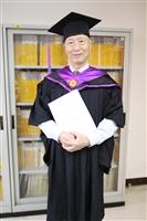 【畢業特刊81歲國際研究學院戰略所碩士王榮慶