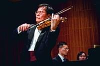 蘇顯達    日蒞校表演小提琴獨奏，精采的表演讓聽眾大呼過癮。（攝影�陳怡菁）