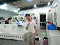 洗衣設備完善，讓男同學有機會訓練獨立打理生活。