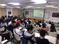 物理系56週年系慶　高中生參加開放日