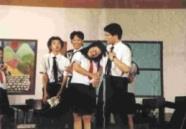 日文系戲劇公演，全由日文系同學擔綱以日文演出，內容敘述一個女校從招收男生後鬧出一連串笑話。
