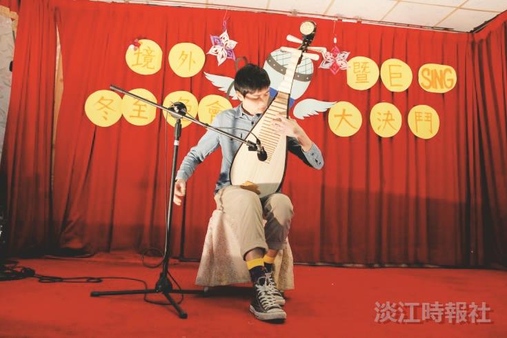 Students Celebrate the Holiday Season with Tang Yuan and a Singing Contest