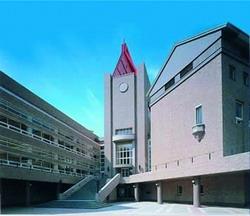 日本早稻田大學圖書館。（照片來源�http://www.wase-da.jp