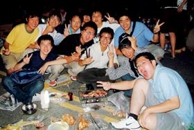 Mid-autumn Festival Barbecue held in Lanyang has brought everyone closer together.