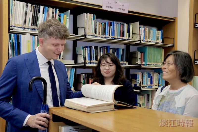 歐盟使節齊聚淡水 體驗清法戰爭滬尾宴點燃學術外交