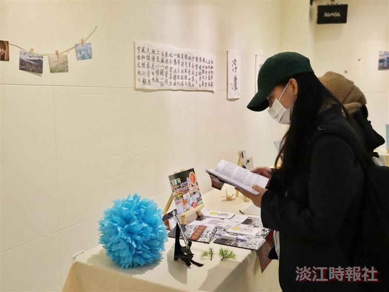 中文系於黑天鵝展示廳舉辦成果展