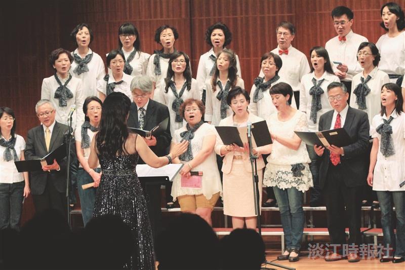 淡江花月夜 女聯會合唱團校內公演秀歌藝