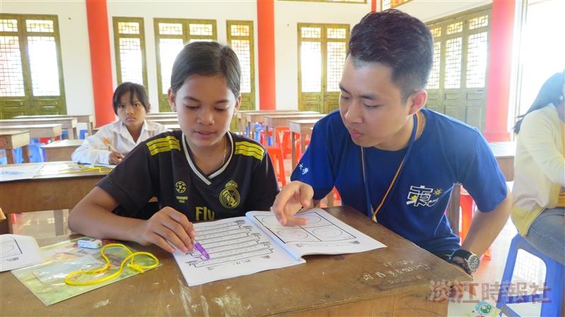十年送愛柬埔寨 服務學習共成長